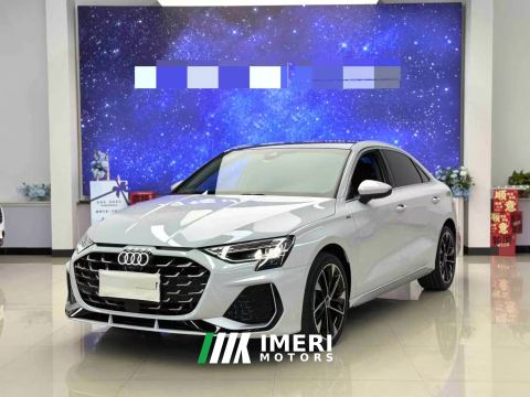2026 Audi A3 Sportback 35 TFSI Flying Spur Exclusive Edition