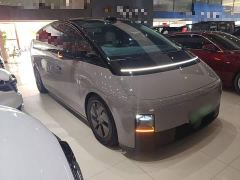 Li Auto Li Xiang MEGA Ultra - ფოტო 3