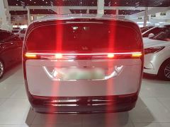 Li Auto Li Xiang MEGA Ultra - ფოტო 5