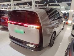 Li Auto Li Xiang MEGA Ultra - ფოტო 6