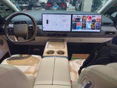 Li Auto Li Xiang MEGA Ultra - ფოტო 9