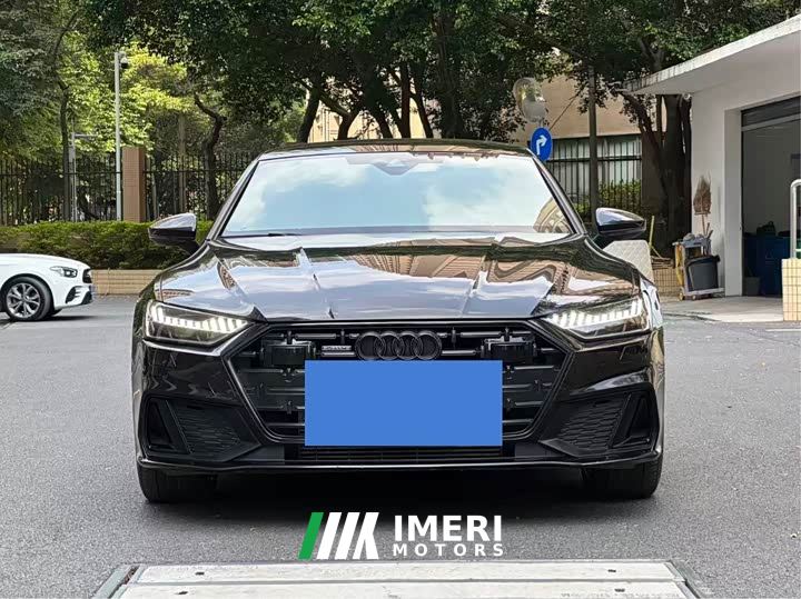 Audi A7L 45 TFSI quattro S-line Dark Knight Edition