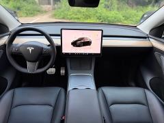 Tesla Model Y Rear-Wheel Drive - ფოტო 11