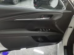 Toyota Camry Dual-Engine 2.0HG Prestige Edition - фото 12