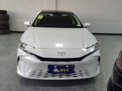 Toyota Camry Dual-Engine 2.0HG Prestige Edition - фото 3