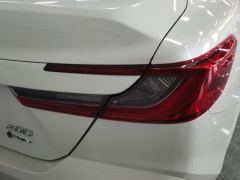 Toyota Camry Dual-Engine 2.0HG Prestige Edition - фото 5