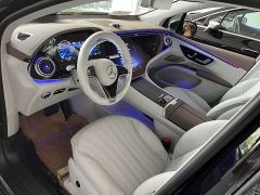 Mercedes-Benz EQS SUV 500 4MATIC - ფოტო 10