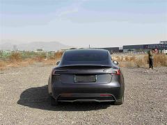 Tesla Model 3 Rear-Wheel Drive - ფოტო 5