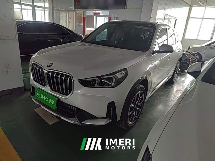 BMW X1 sDrive25Li X Design Package