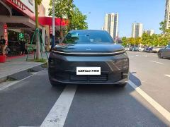 Li Auto L6 Pro - ფოტო 2