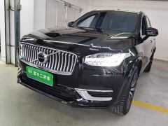 Volvo XC90 B5 Intelligent Luxury 5-Seater - фото 1