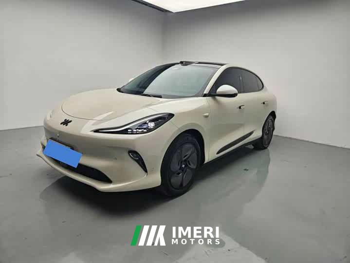 IM Motors Zhiji LS6 Lingxi Intelligent Driving Edition