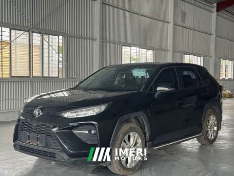 2022 Toyota Vlanda 2.0L CVT FWD Luxury