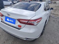 Toyota Camry 2.5G Luxury Edition - ფოტო 2