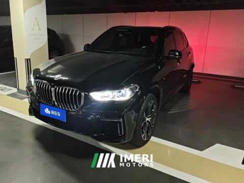 2022 BMW X5 xDrive40Li Deluxe VersionM