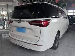 Buick GL8 ES Land Executive Luxury Enjoyable Edition - ფოტო 4