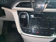 Buick GL8 ES Land Executive Luxury Enjoyable Edition - ფოტო 9