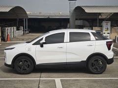 Geely Geometry E Firefly 401km Fluorescent - ფოტო 4