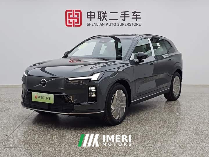Volvo XC70 Plug-in Hybrid AWD Extended Range Core - ავტომობილი ჩინეთიდან