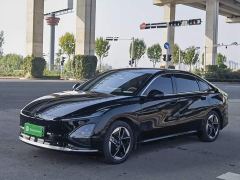 Wuling Xingguang 610km Smart Flagship - ფოტო 1
