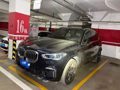BMW X5 xDrive 40Li M Sport Package - ფოტო 1