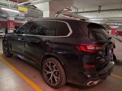 BMW X5 xDrive 40Li M Sport Package - ფოტო 4