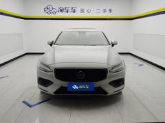 Volvo S60 B4 Smart Luxury Edition - ფოტო 3