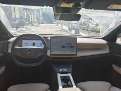 Volvo XC70 Plug-in Hybrid AWD Extended Range Plus - ფოტო 7