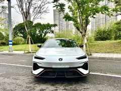 Changan UNI-V 1.5T PHEV Version - ფოტო 2