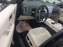 Li Auto L8 Max - ფოტო 15