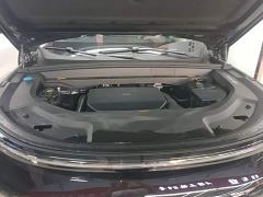 Li Auto L8 Max - ფოტო 19