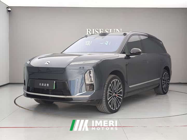 NIO ES8 Six-Seat Executive Signature Edition