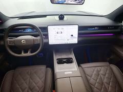 NIO ES8 Six-Seat Executive Signature Edition - photo 10