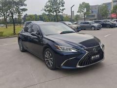 Lexus ES 260 Excellence Edition - photo 3