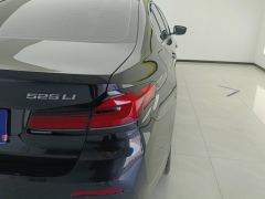 BMW 5 Series Facelift 525Li Luxury Package - фото 5