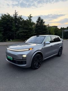 Li Auto L9 Max - ფოტო 1