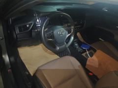 Lexus ES 200 Excellence Edition - ფოტო 16