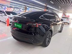 Tesla Model Y Long Range All-Wheel Drive - photo 6