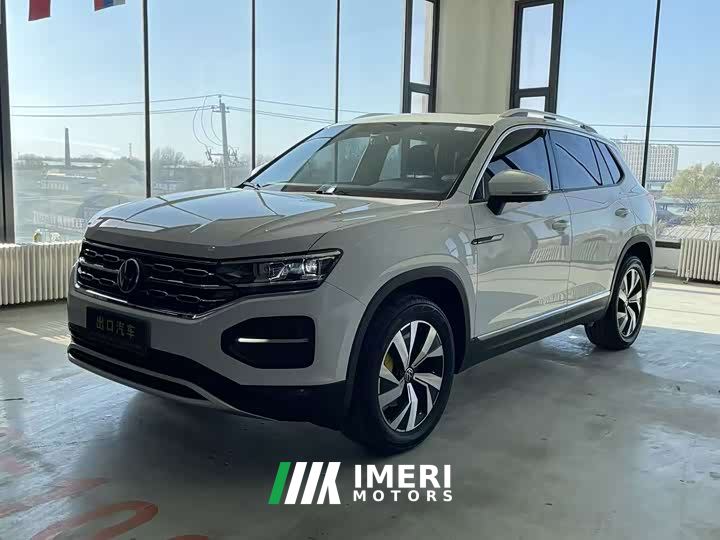Volkswagen Taos 280TSI FWD Luxury Smart Connected Edition