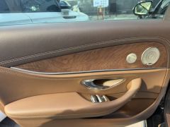 Mercedes-Benz E Class E-Class Facelift E 300 L Fashion - ფოტო 10