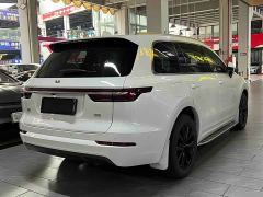 Li Auto ONE Extended Range 6-Seater - photo 2