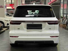 Li Auto ONE Extended Range 6-Seater - photo 3