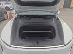 Tesla Model Y L Long Range All-Wheel Drive - ფოტო 19