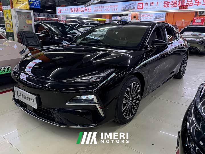 Geely Galaxy Xingyao 8 130km EM-P Starship Edition