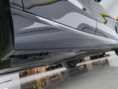 BMW X5 xDrive30Li M Sport Package - photo 10