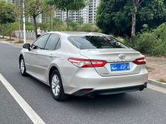 Toyota Camry 2.0G Luxury - фото 4