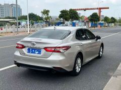 Toyota Camry 2.0G Luxury - фото 5