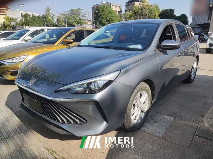 SAIC MG i5 1.5L CVT Luxury - автомобиль из Китая