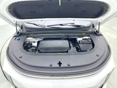 Li Auto L6 Pro Smart Refresh Edition - ფოტო 16