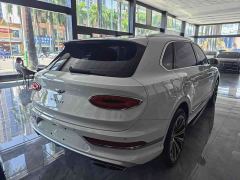 Bentley Bentayga 4.0T V8 Long Wheelbase Elegance Edition - фото 5